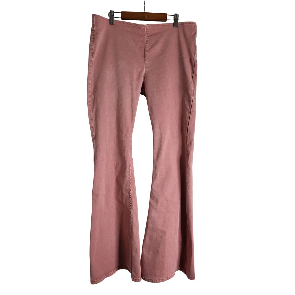 We The Free Free People Penny Pull On Flare Jeans Pink Size 32
70s Retro Boho